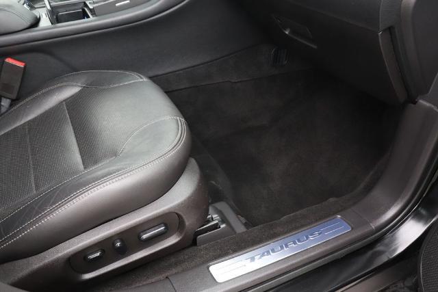 2015 Ford Taurus Limited