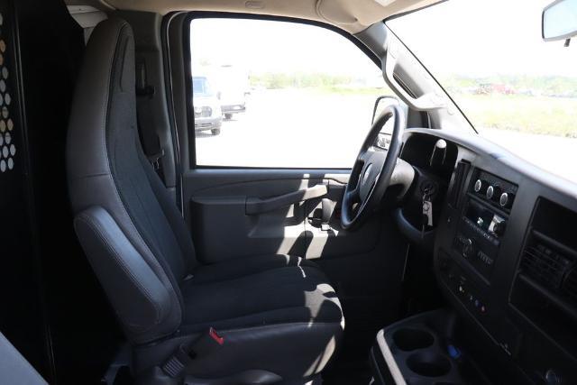 2024 GMC Savana Cargo RWD 2500 Regular Wheelbase Work Van