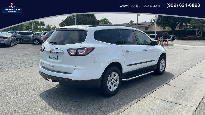 2017 Chevrolet Traverse LS