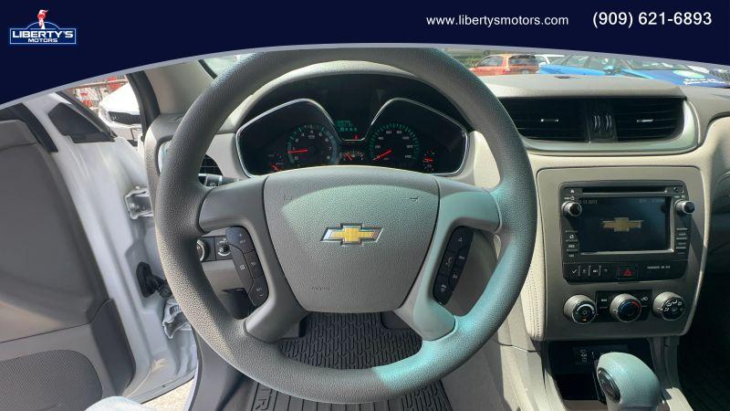 2017 Chevrolet Traverse LS