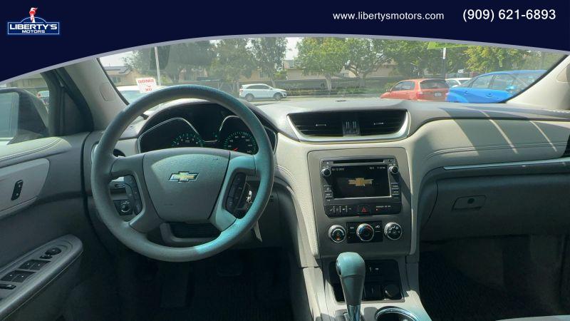 2017 Chevrolet Traverse LS