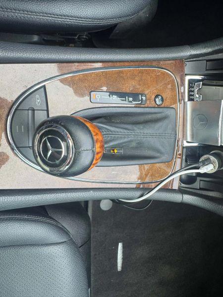 2009 Mercedes-Benz E 320 BLUETEC E 320 BLUETEC