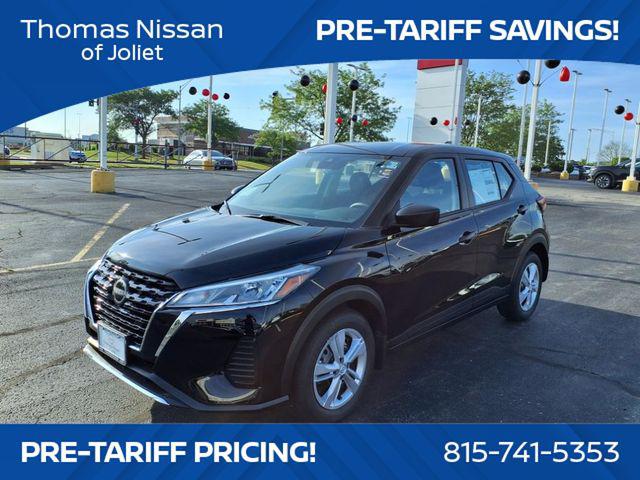 2025 Nissan Kicks S