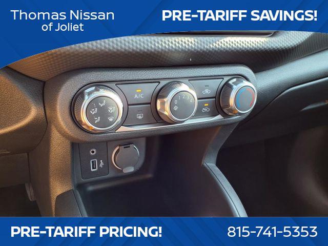 2025 Nissan Kicks S