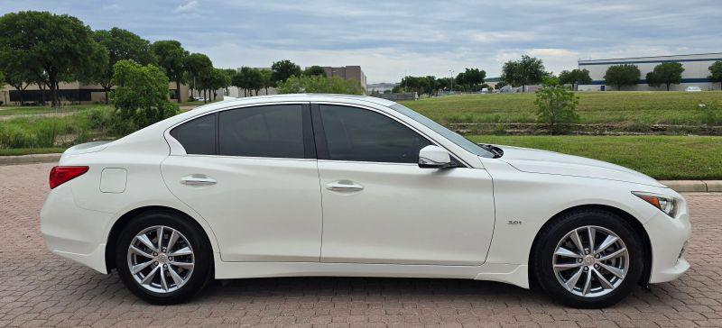 2017 INFINITI Q50 3.0t Premium