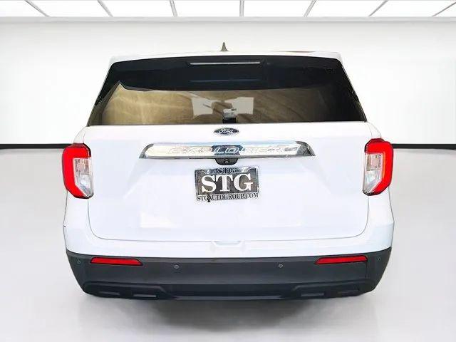 2021 Ford Explorer Base