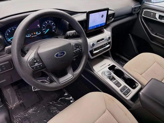 2021 Ford Explorer Base