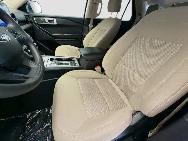 2021 Ford Explorer Base