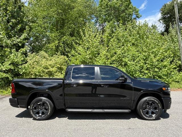 2025 Ram 1500 Big Horn Crew Cab 4x4 5'7" Box