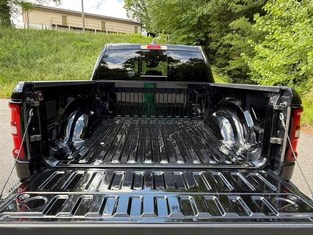 2025 Ram 1500 Big Horn Crew Cab 4x4 5'7" Box