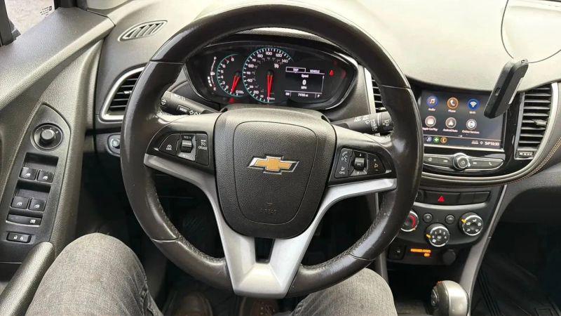 2020 Chevrolet Trax FWD LT