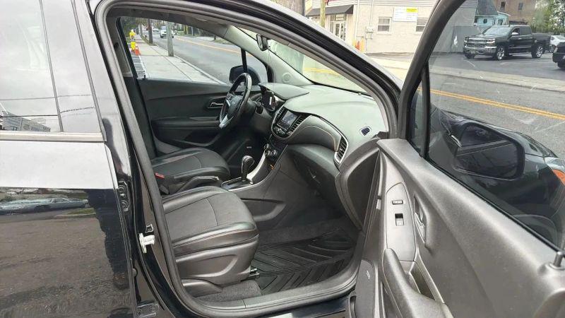 2020 Chevrolet Trax FWD LT