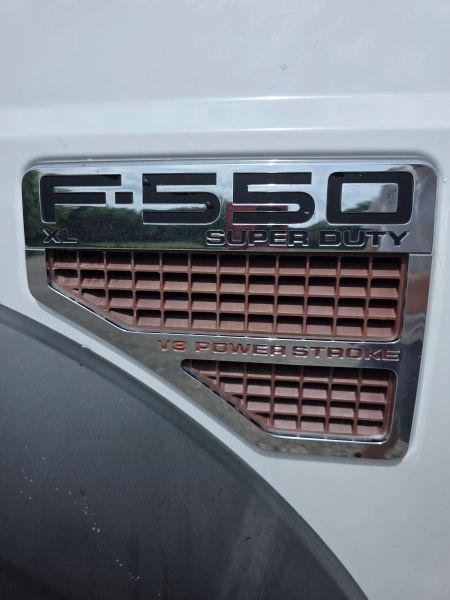 2010 Ford F-550 XL