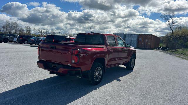 2026 Chevrolet Colorado LT, 4WD