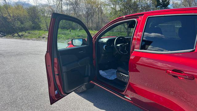 2026 Chevrolet Colorado LT, 4WD