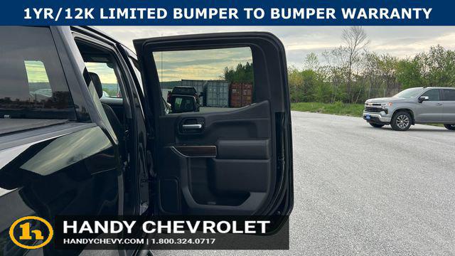 2021 Chevrolet Silverado 1500 4WD Crew Cab Short Bed RST
