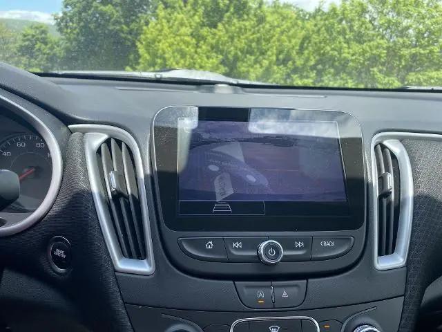 2022 Chevrolet Malibu FWD LS