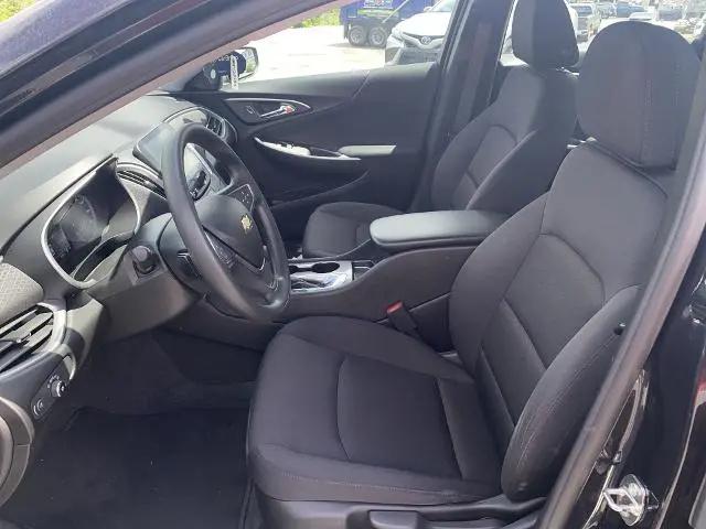 2022 Chevrolet Malibu FWD LS