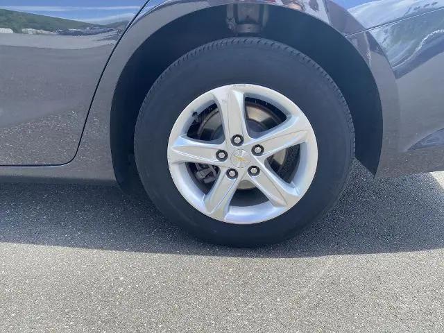 2022 Chevrolet Malibu FWD LS
