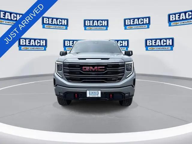 2024 GMC Sierra 1500 4WD Crew Cab Short Box AT4