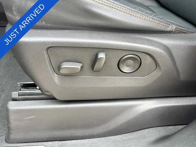 2024 GMC Sierra 1500 4WD Crew Cab Short Box AT4