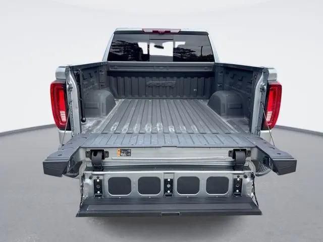 2024 GMC Sierra 1500 4WD Crew Cab Short Box AT4
