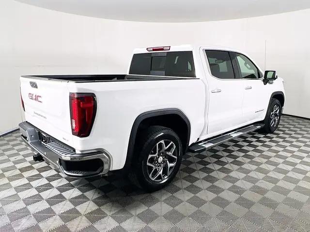 2026 GMC Sierra 1500 Crew Cab, Short Bed, SLT, RWD
