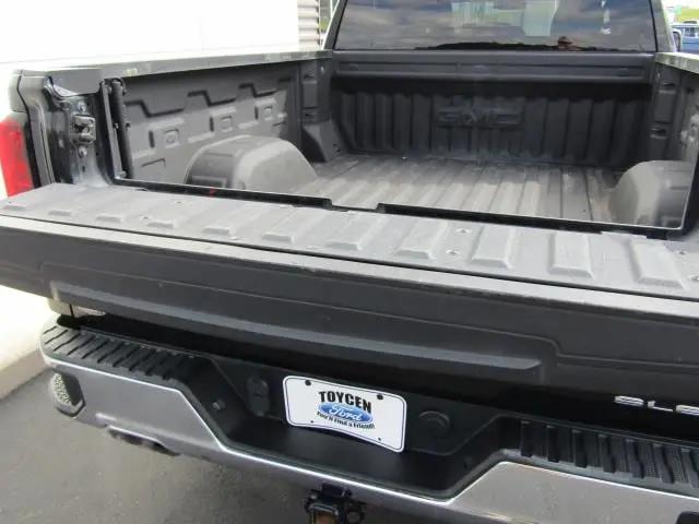 2022 GMC Sierra 1500 4WD Double Cab Standard Box SLE