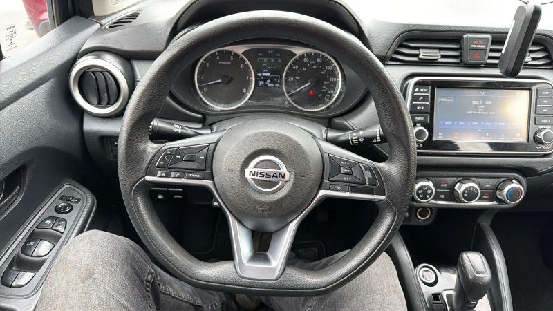 2020 Nissan Versa S Xtronic CVT