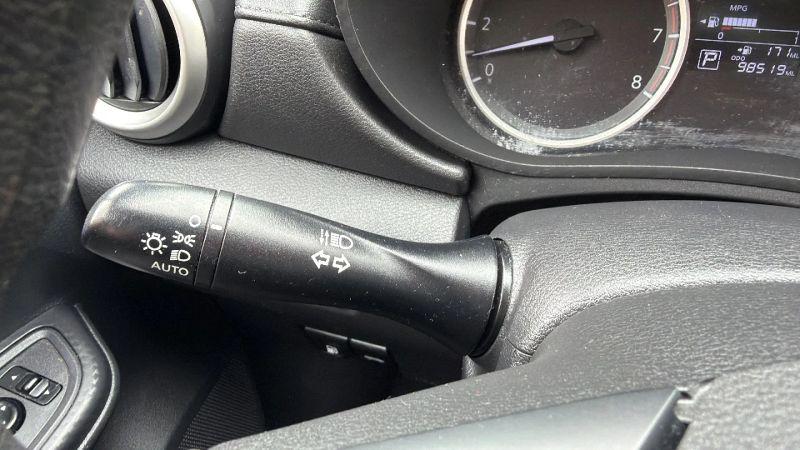 2020 Nissan Versa S Xtronic CVT