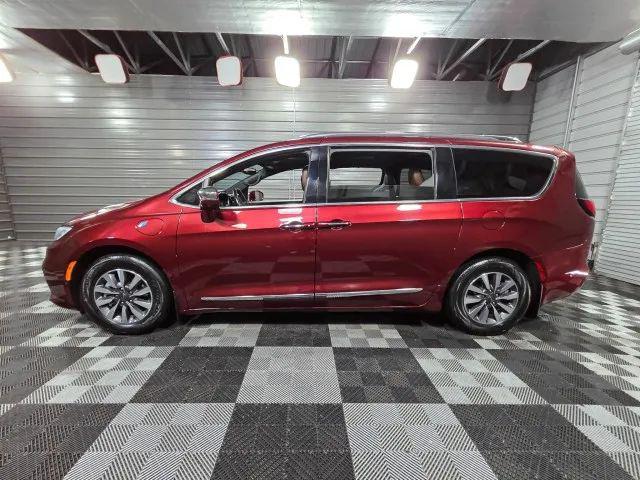 2021 Chrysler Pacifica Hybrid Limited