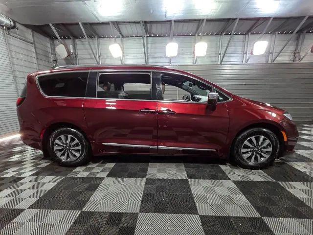 2021 Chrysler Pacifica Hybrid Limited