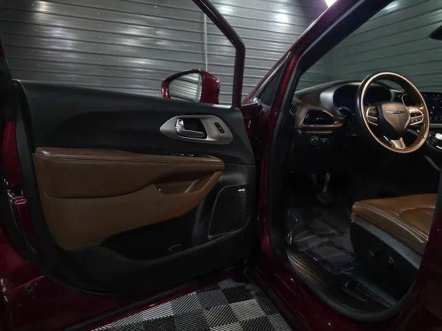 2021 Chrysler Pacifica Hybrid Limited