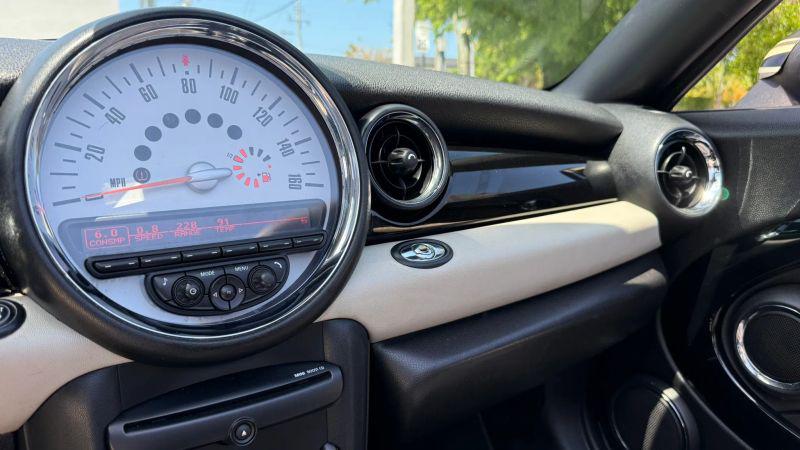 2012 MINI Cooper Cooper