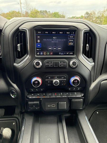 2021 GMC Sierra 1500 4WD Crew Cab Short Box AT4