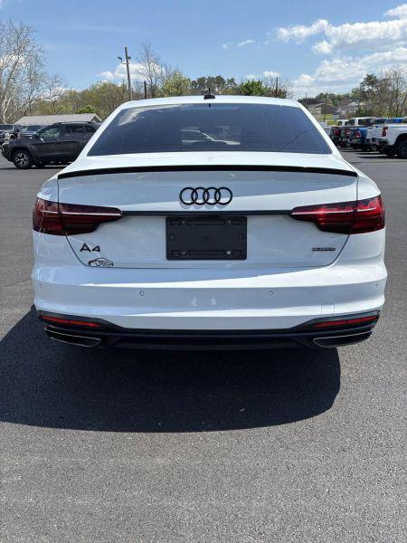2023 Audi A4 Premium Plus 45 TFSI S line quattro S tronic