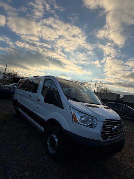 2018 Ford Transit XLT
