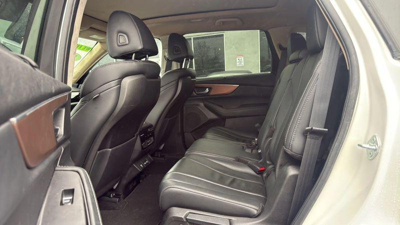 2022 Acura MDX Standard