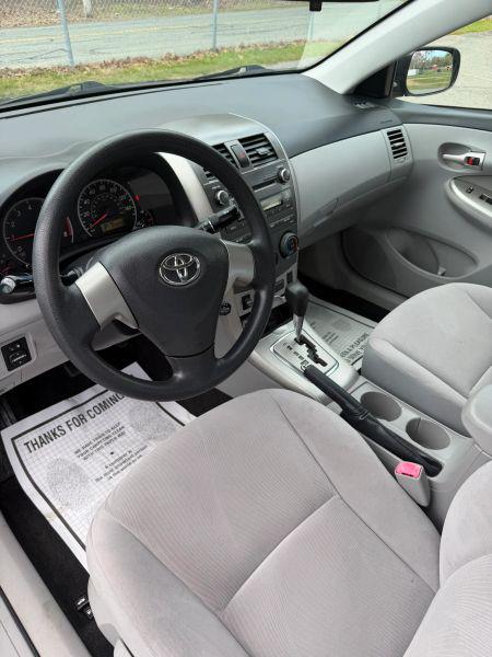 2011 Toyota Corolla LE