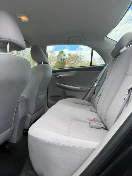 2011 Toyota Corolla LE