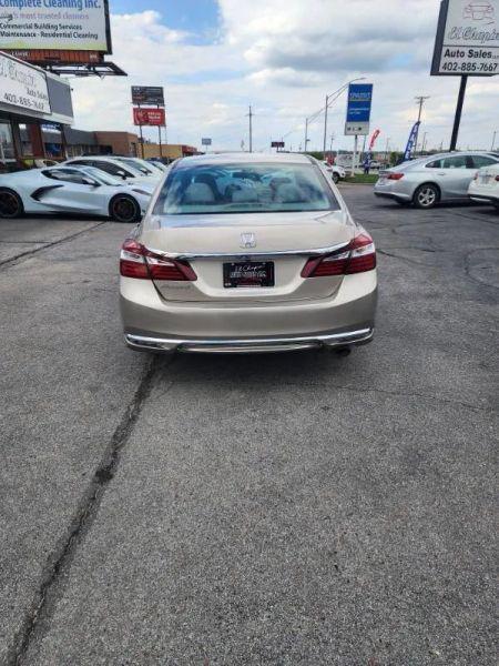 2016 Honda Accord LX