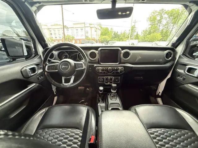 2022 Jeep Gladiator Overland