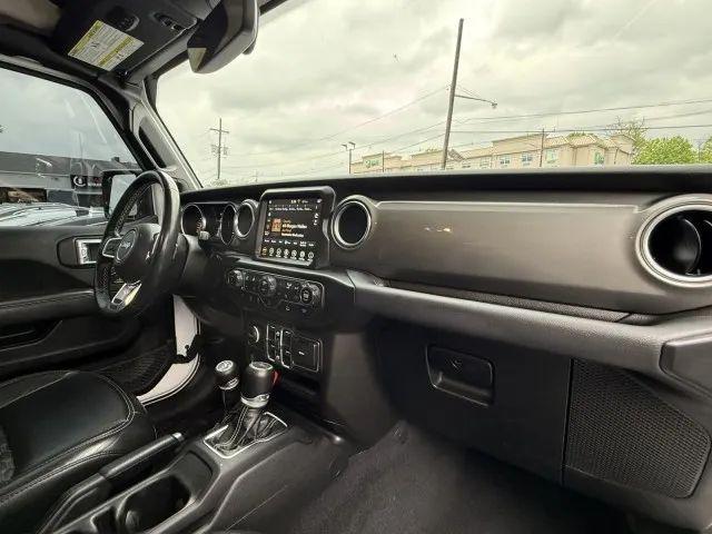 2022 Jeep Gladiator Overland