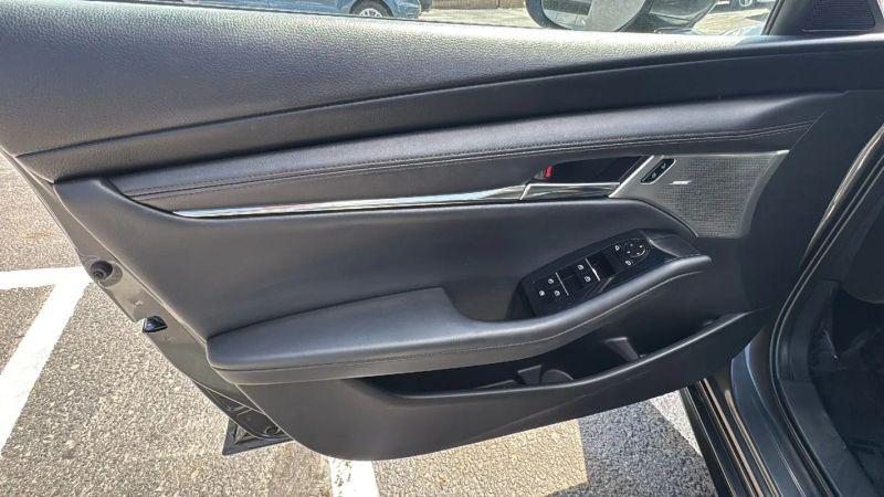 2019 Mazda Mazda3 Preferred Package