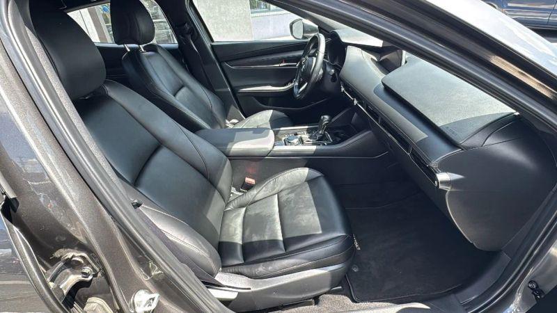2019 Mazda Mazda3 Preferred Package