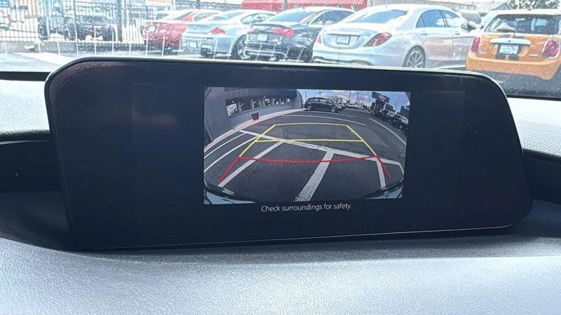 2019 Mazda Mazda3 Preferred Package