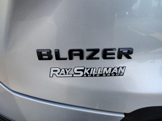 2022 Chevrolet Blazer FWD RS