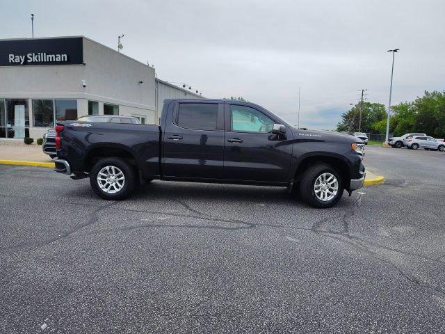 2023 Chevrolet Silverado 1500 4WD Crew Cab Short Bed LT with 2FL