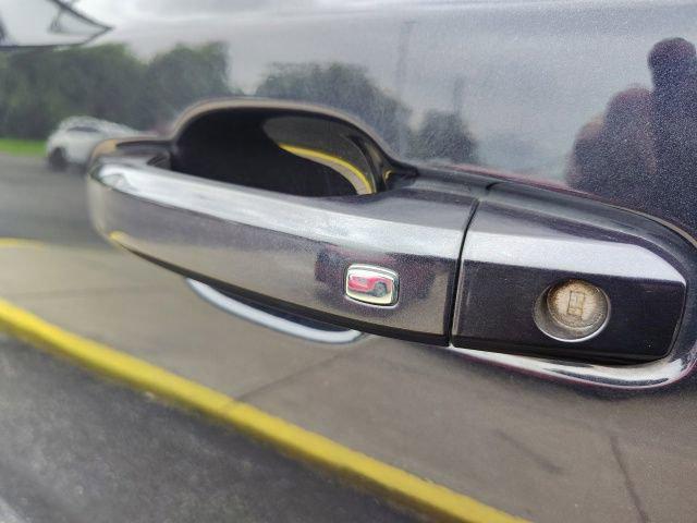 2023 Chevrolet Silverado 1500 4WD Crew Cab Short Bed LT with 2FL