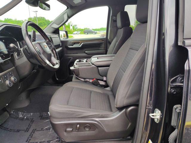 2023 Chevrolet Silverado 1500 4WD Crew Cab Short Bed LT with 2FL